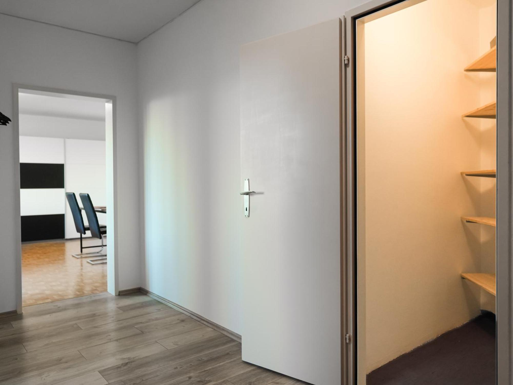 Spacious Apartments With View & Free Parking Wiener Neustadt Zewnętrze zdjęcie
